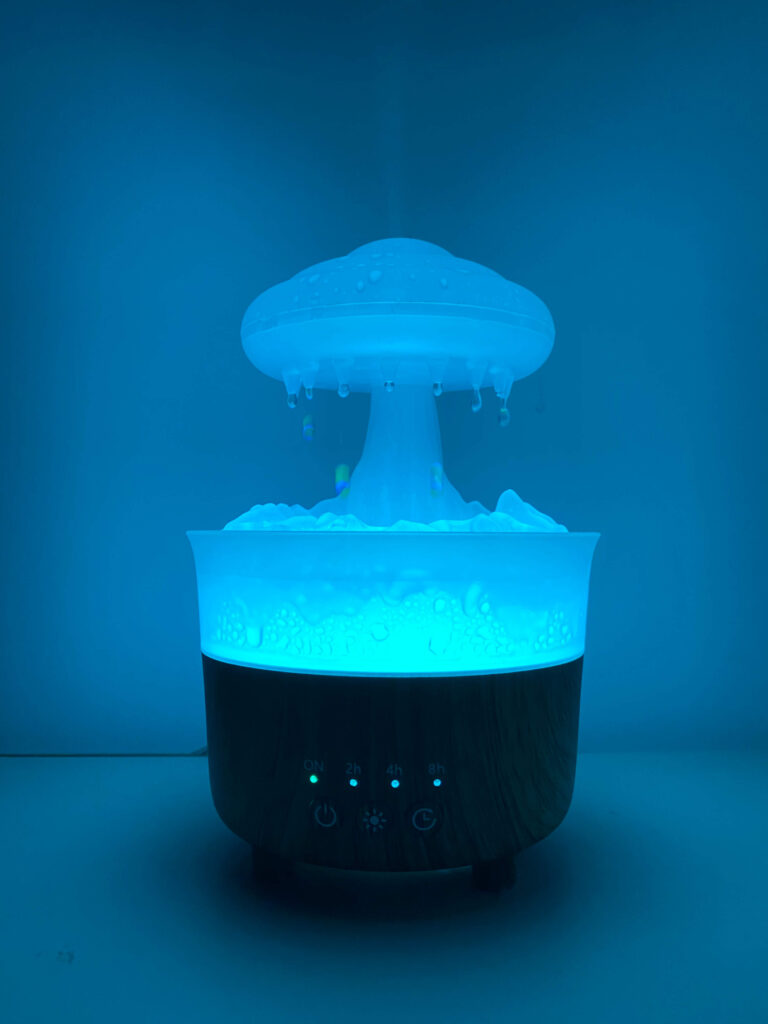 Humidificador de aceites esenciales creando un ambiente relajante